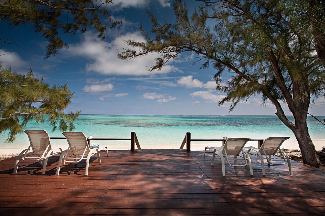 Hollywood Beach Suites Turks And Caicos Whitby Tiện nghi bức ảnh